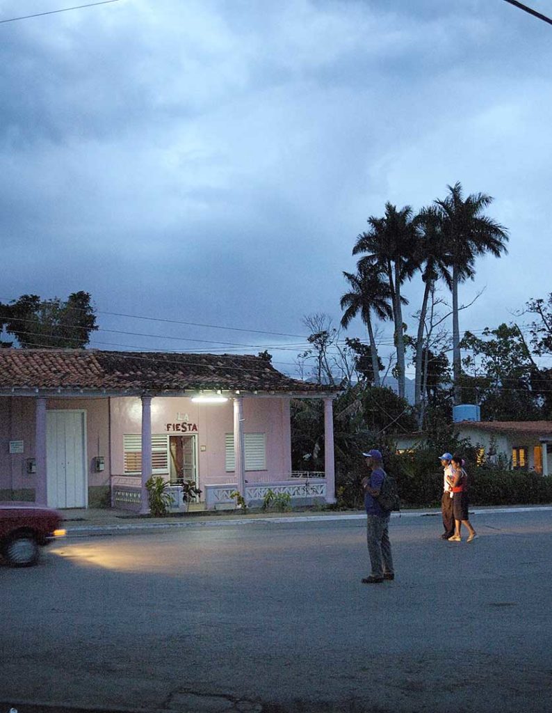 Cuba, scène de rue, la fiesta, photo Emmanuel Perrin